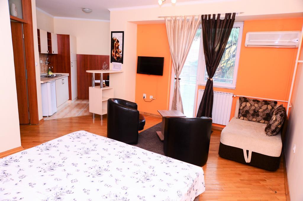 Exclusive Central Apartments Skopje Luaran gambar