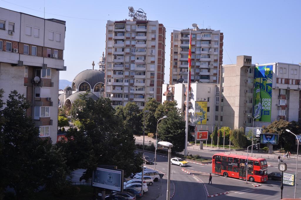 Exclusive Central Apartments Skopje Luaran gambar