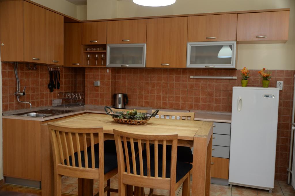 Exclusive Central Apartments Skopje Luaran gambar